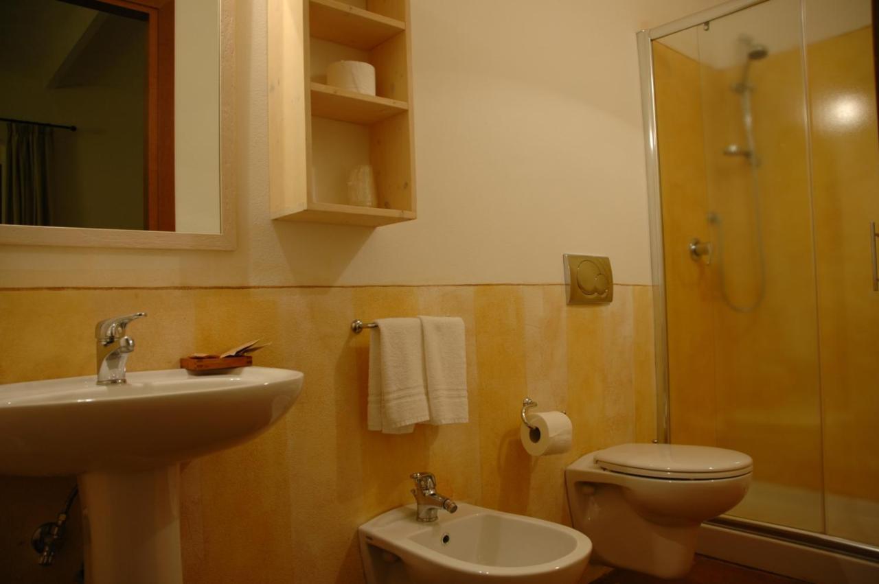 סוברטו Agriturismo Le Piane Del Milia חדר תמונה